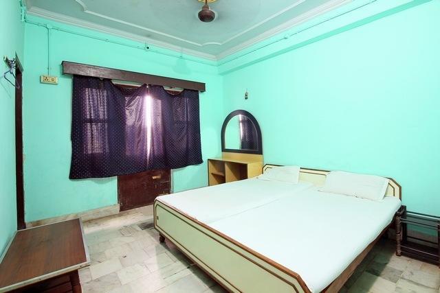 Hotel Sonmony Varanasi Bagian luar foto
